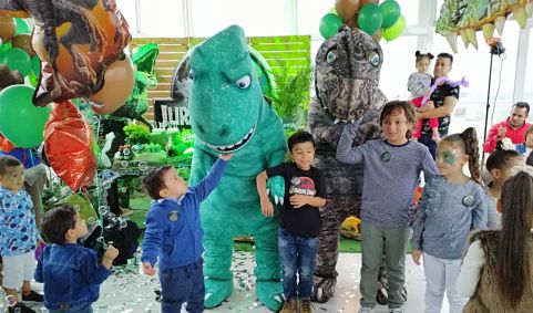 recreacionistas personajes dinosaurios bogota eventos alquiler